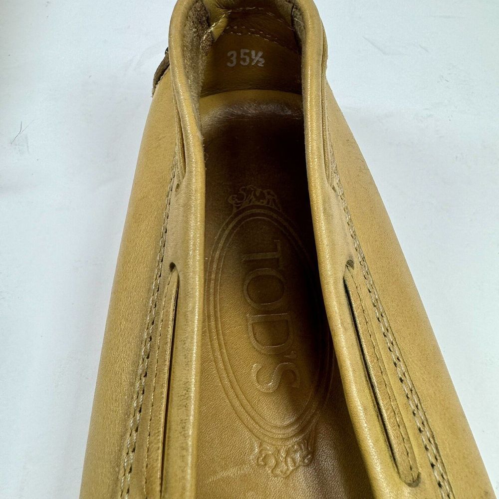 TOD's Tan 100% Leather Driving Flat Loafers with Rubber Pebble Soles Sz 35.5 - Picture 5 of 15
